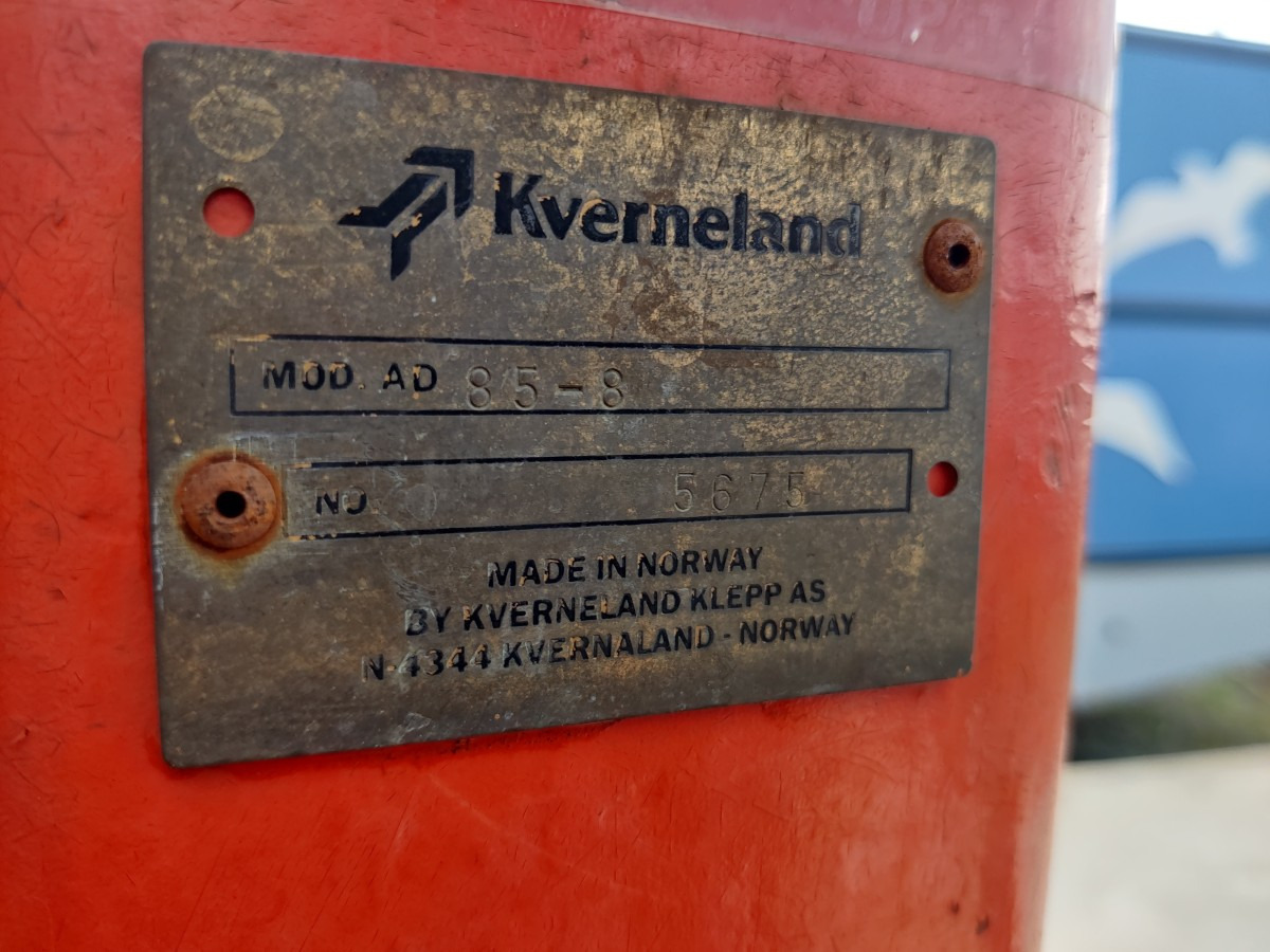 KVERNELAND AB85 4-siipinen sarka-aura - محراث: صور 4 KVERNELAND AB85 4-siipinen sarka-aura - محراث: صور 4