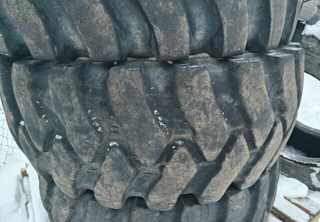 Mitas 405/70-24 - MPT-04 rengassarja - الإطارات - آلات البناء: صور 5 Mitas 405/70-24 - MPT-04 rengassarja - الإطارات - آلات البناء: صور 5