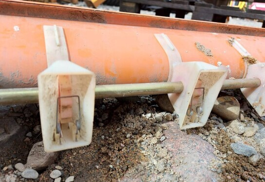 Simulta 250cm peittauslaite kylvölannoittimeen - آلات البذر والغرس والشتل: صور 3 Simulta 250cm peittauslaite kylvölannoittimeen - آلات البذر والغرس والشتل: صور 3