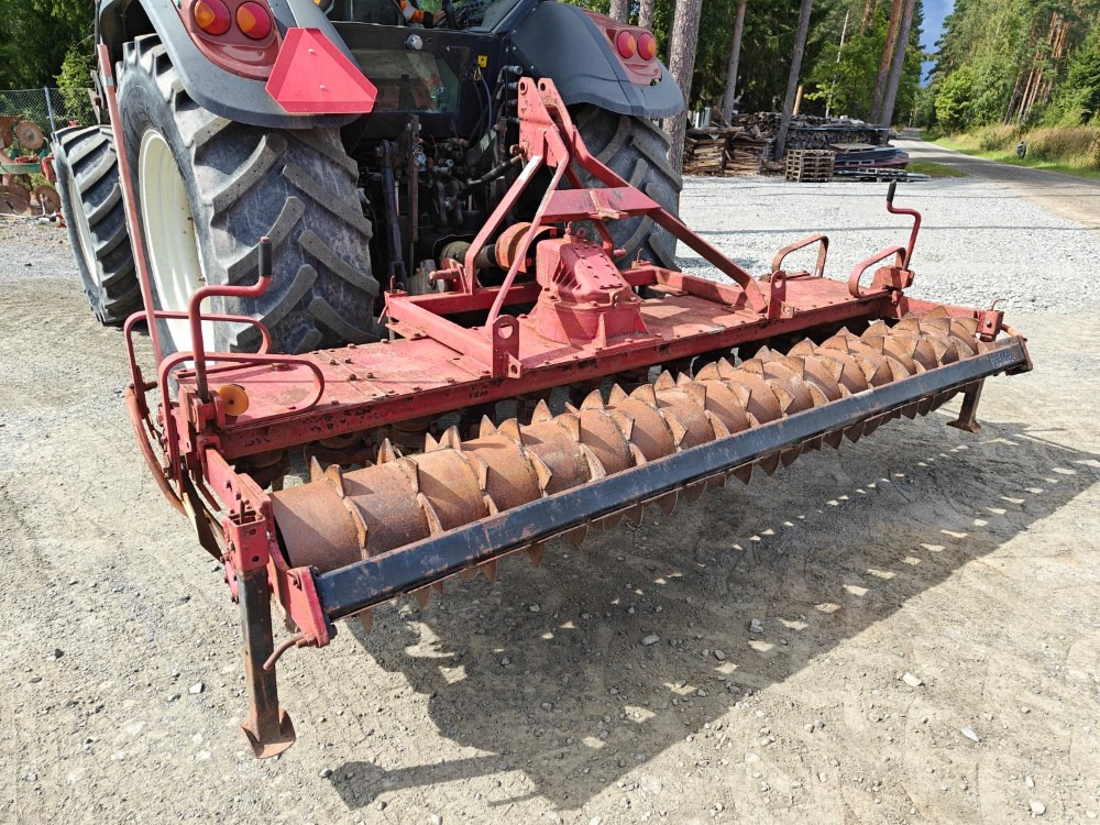 Tempo 300cm vaakatasojyrsin haineväpakkerilla, katso video! - مسلفة القوة: صور 1 Tempo 300cm vaakatasojyrsin haineväpakkerilla, katso video! - مسلفة القوة: صور 1