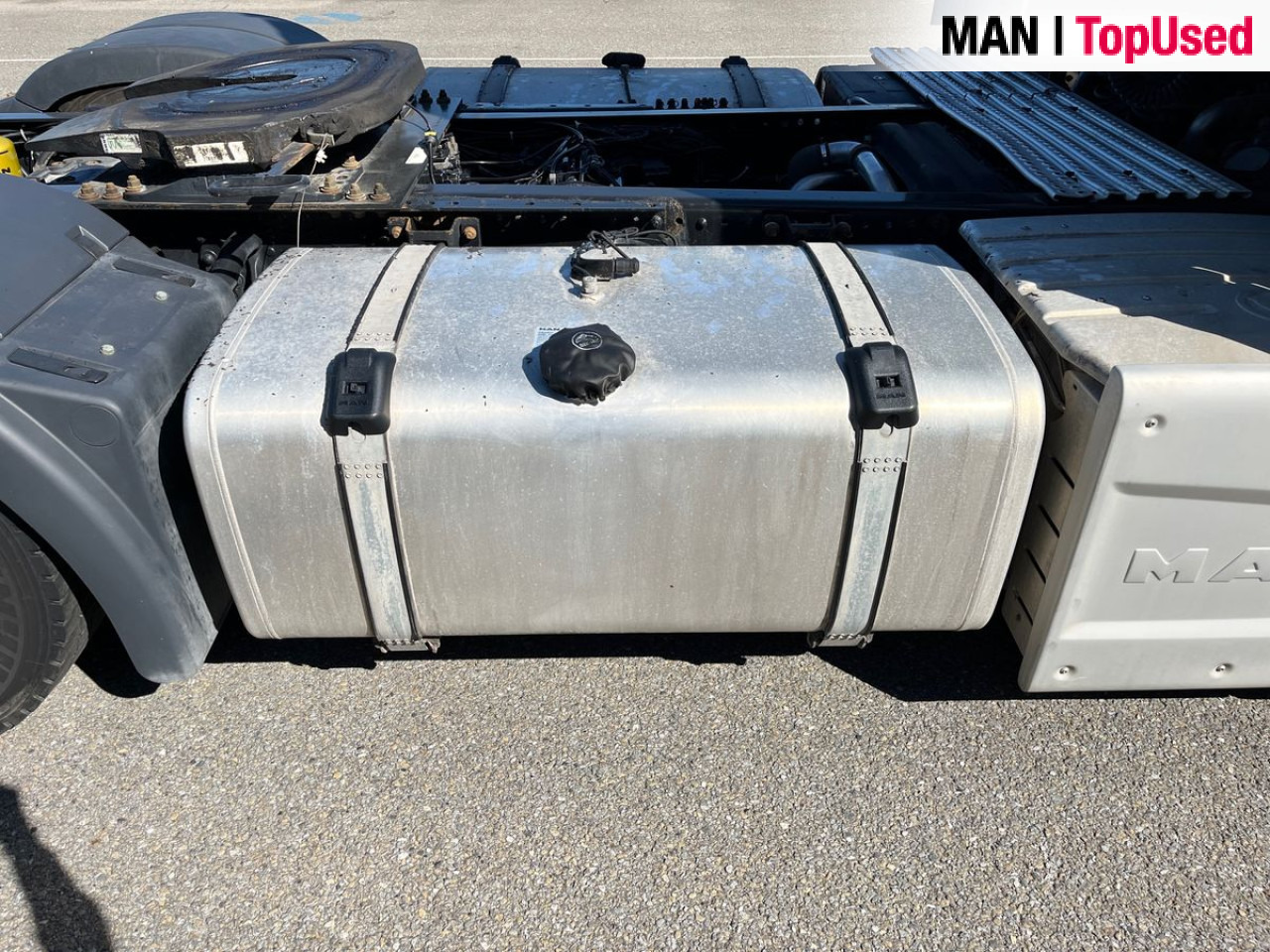MAN TGX 18.460 4X2 LLS-U Euro6 Retarder Klima Navi ZV - شاحنة جرار: صور 5 MAN TGX 18.460 4X2 LLS-U Euro6 Retarder Klima Navi ZV - شاحنة جرار: صور 5