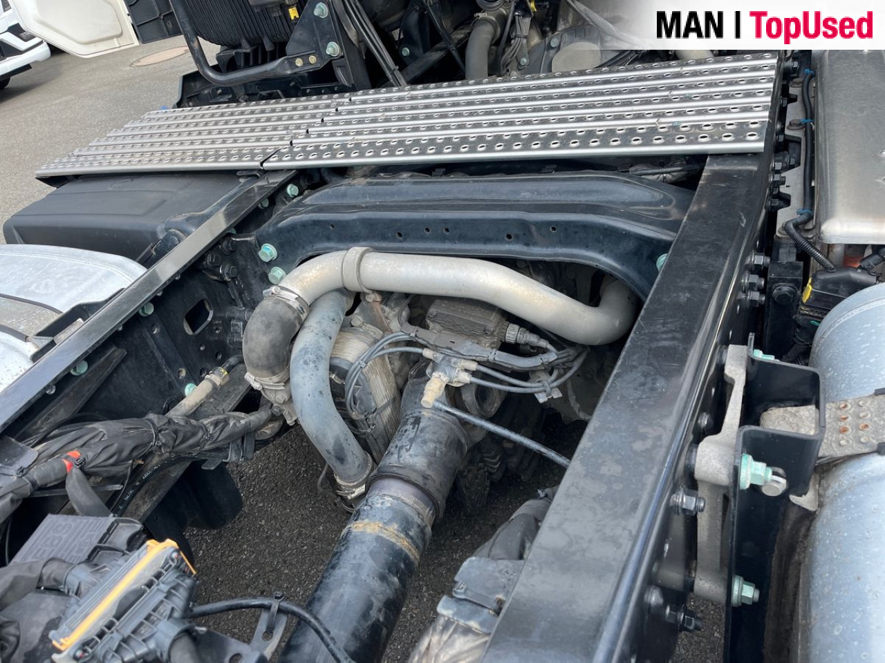 MAN TGX 18.470 4x2 LL SA Euro6 Retarder Klima ZV - شاحنة جرار: صور 4 MAN TGX 18.470 4x2 LL SA Euro6 Retarder Klima ZV - شاحنة جرار: صور 4