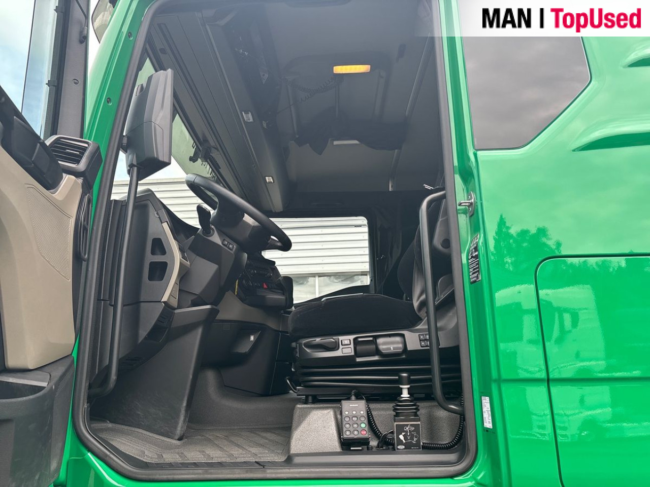MAN TGX 18.520 4x4H BL SA *RM935876 Euro6 Pritarder ZV - شاحنة جرار: صور 5 MAN TGX 18.520 4x4H BL SA *RM935876 Euro6 Pritarder ZV - شاحنة جرار: صور 5