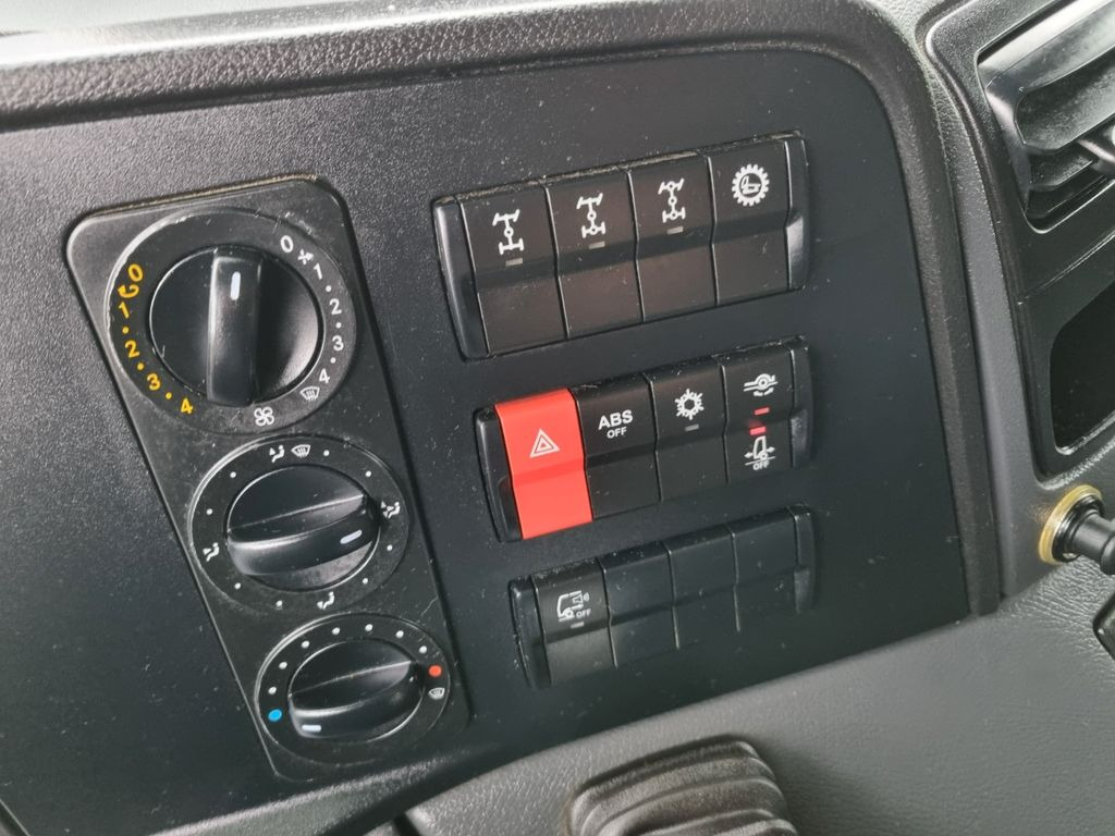 Mercedes-Benz MERCEDES ATEGO 1323 4x4 chassis - الشاسيه شاحنة: صور 5 Mercedes-Benz MERCEDES ATEGO 1323 4x4 chassis - الشاسيه شاحنة: صور 5