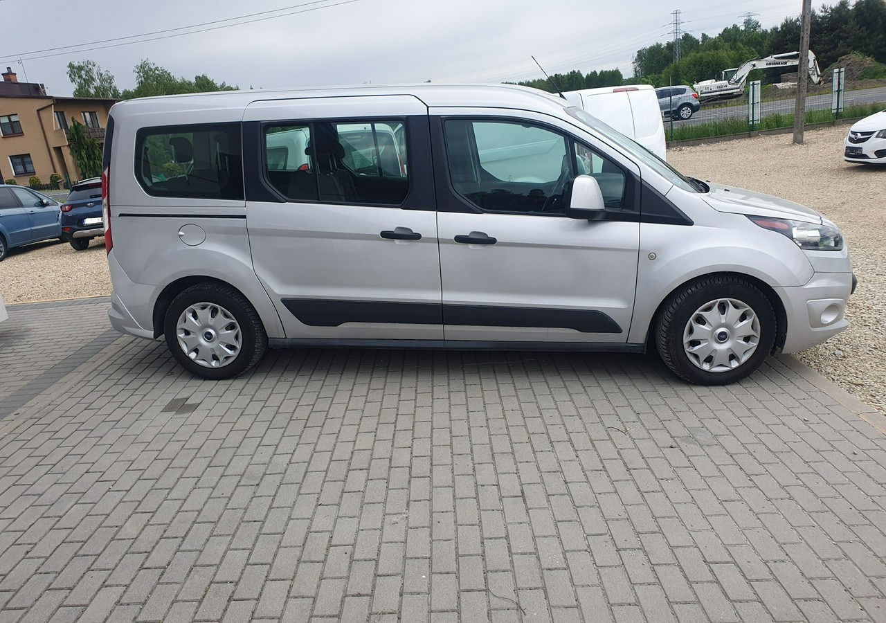 Ford T Grand Tourneo Connect Ford Tourneo Connect Ford grand tourneo connect - سيارة: صور 5 Ford T Grand Tourneo Connect Ford Tourneo Connect Ford grand tourneo connect - سيارة: صور 5