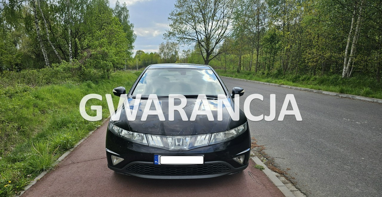 Honda Civic VIII bardzo ładna * pełnosprawna * - هاتشباك: صور 1 Honda Civic VIII bardzo ładna * pełnosprawna * - هاتشباك: صور 1