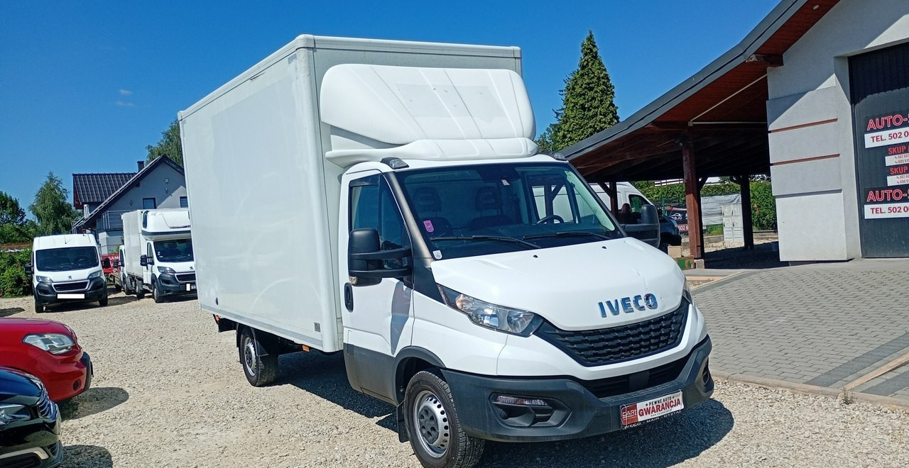 Iveco 35 Daily 35S14 klima * 3 osobowy * - الشاحنات الصغيرة صندوق مغلق: صور 5 Iveco 35 Daily 35S14 klima * 3 osobowy * - الشاحنات الصغيرة صندوق مغلق: صور 5