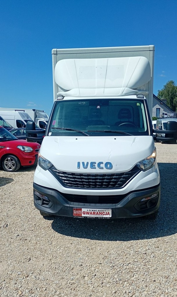 Iveco 35 Daily 35S14 klima * 3 osobowy * - الشاحنات الصغيرة صندوق مغلق: صور 3 Iveco 35 Daily 35S14 klima * 3 osobowy * - الشاحنات الصغيرة صندوق مغلق: صور 3