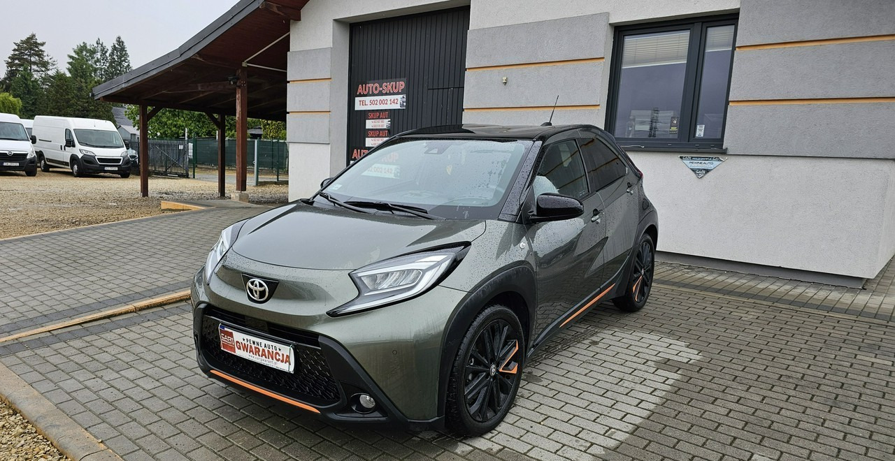 Toyota Aygo II Aygo X Aygo x cross limited automat 25tyś - هاتشباك: صور 3 Toyota Aygo II Aygo X Aygo x cross limited automat 25tyś - هاتشباك: صور 3