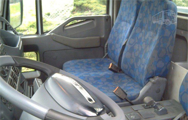 Iveco EUROCARGOeurocargo 160e25 - شاحنات مسطحة, شاحنة كرين: صور 4 Iveco EUROCARGOeurocargo 160e25 - شاحنات مسطحة, شاحنة كرين: صور 4