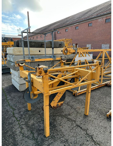 Liebherr 132EC-HM6, 60m jib, 2006yom - رافعة برجية: صور 2 Liebherr 132EC-HM6, 60m jib, 2006yom - رافعة برجية: صور 2