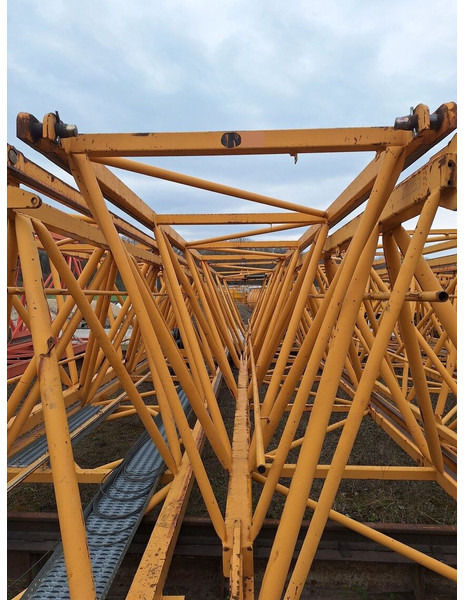 Liebherr 180EC-H10/185 45m jib 1995yom - رافعة برجية: صور 5 Liebherr 180EC-H10/185 45m jib 1995yom - رافعة برجية: صور 5