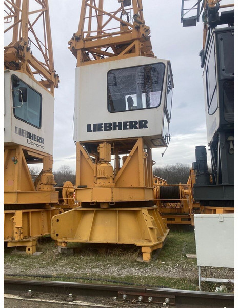 Liebherr 180EC-H10/185 45m jib 1995yom - رافعة برجية: صور 1 Liebherr 180EC-H10/185 45m jib 1995yom - رافعة برجية: صور 1