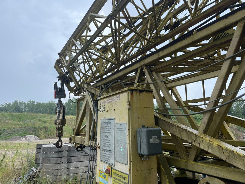 Liebherr 63K, 1991yom - رافعة برجية: صور 1 Liebherr 63K, 1991yom - رافعة برجية: صور 1