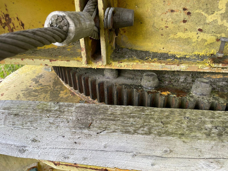 Liebherr 63K, 1991yom - رافعة برجية: صور 5 Liebherr 63K, 1991yom - رافعة برجية: صور 5