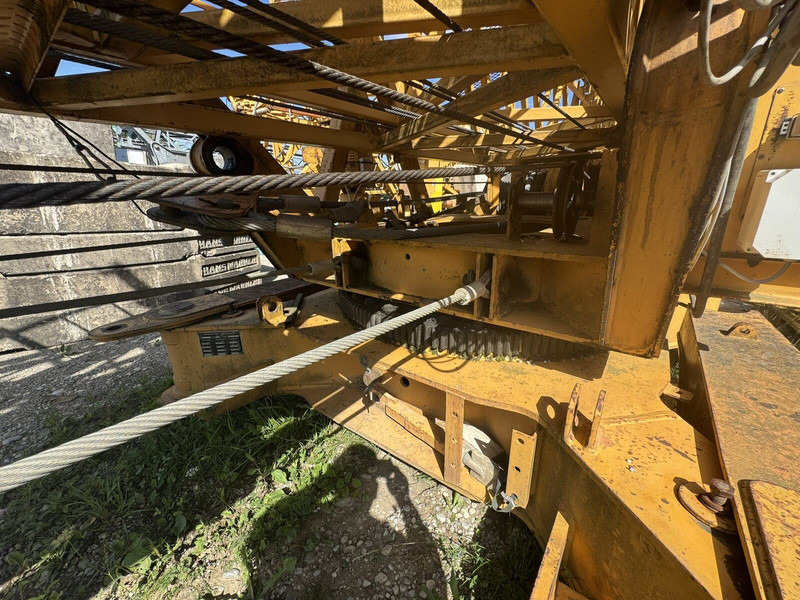 Liebherr 63K, full jib 43m, radio control, 1992yom - رافعة برجية: صور 4 Liebherr 63K, full jib 43m, radio control, 1992yom - رافعة برجية: صور 4
