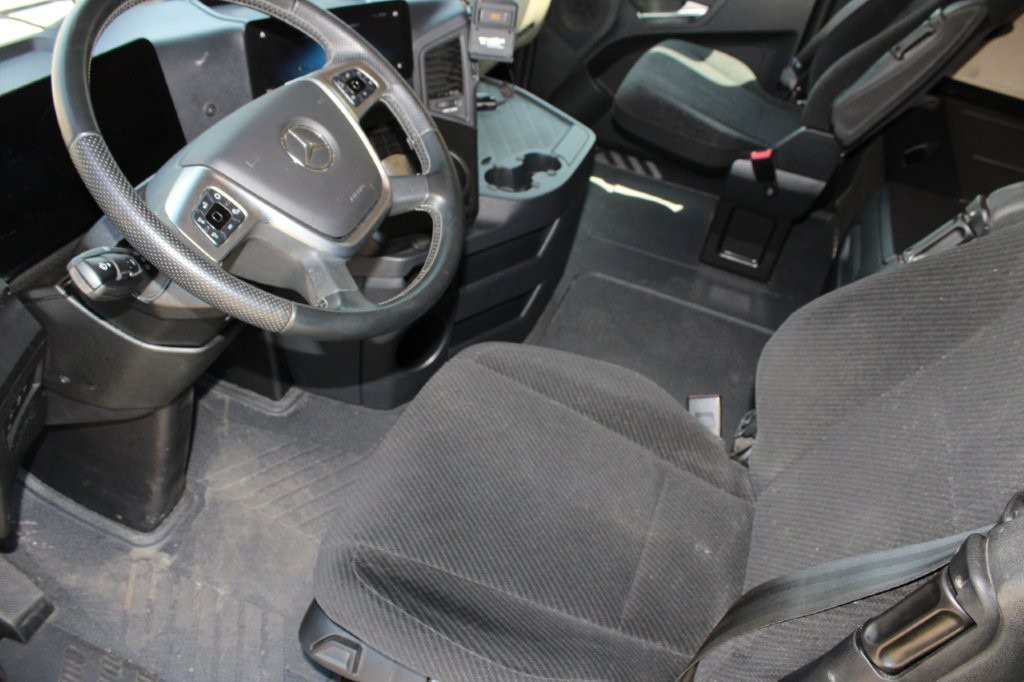 تأجير  Mercedes-Benz Actros 2542 NAVIGACE + PANAV (8,20m x 2,48m x 3m) Mercedes-Benz Actros 2542 NAVIGACE + PANAV (8,20m x 2,48m x 3m): صور 9