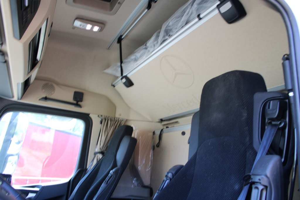 تأجير  Mercedes-Benz Actros 2542 NAVIGACE + PANAV (8,20m x 2,48m x 3m) Mercedes-Benz Actros 2542 NAVIGACE + PANAV (8,20m x 2,48m x 3m): صور 10
