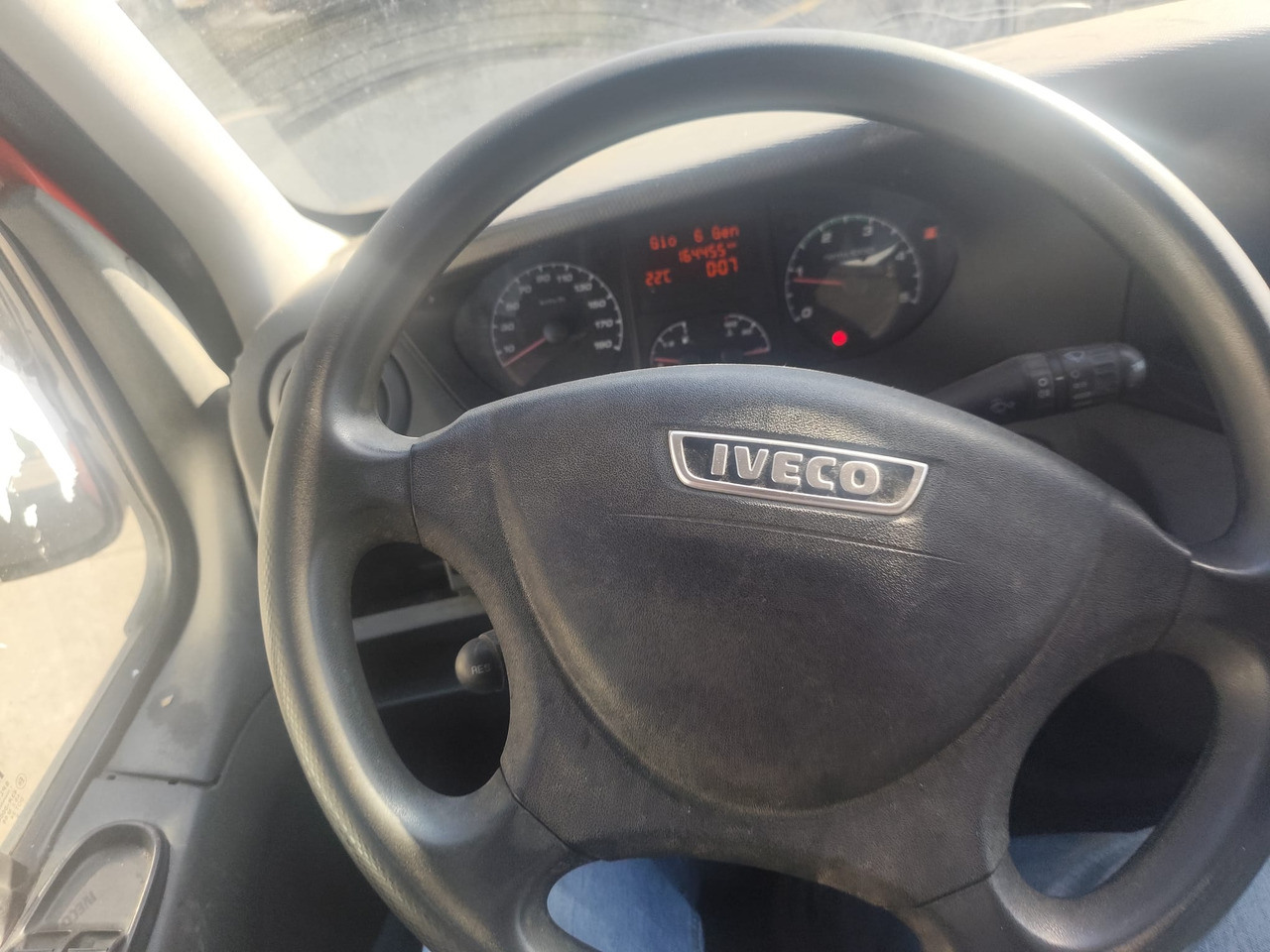 قلاب صغير IVECO DAILY 35C13: صور 31