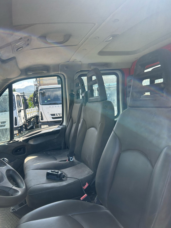 قلاب صغير, الشاحنات الصغيرة كابينة مزدوجة IVECO DAILY 35C13: صور 7
