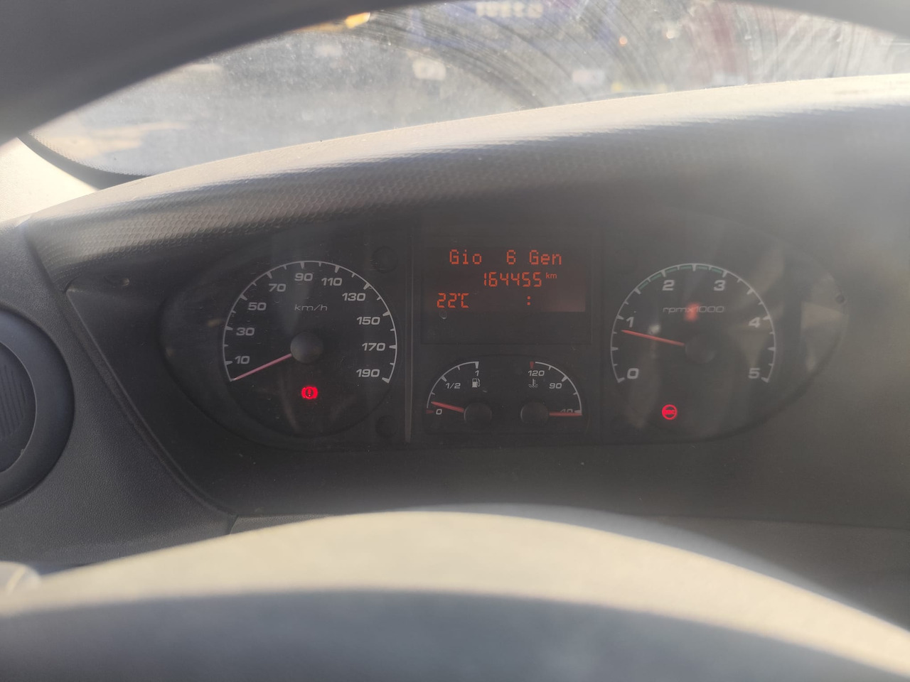 قلاب صغير IVECO DAILY 35C13: صور 32
