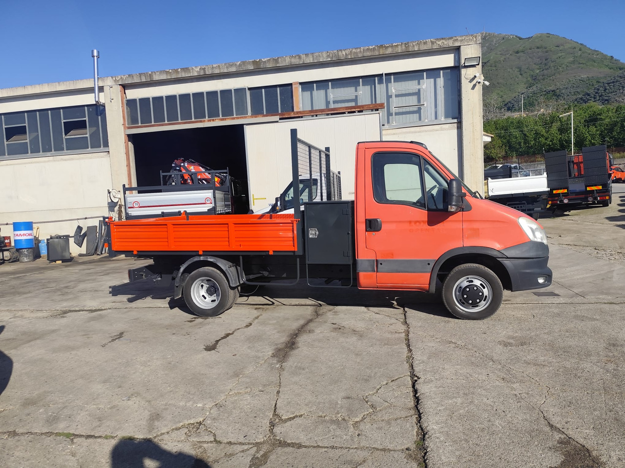 قلاب صغير IVECO DAILY 35C13: صور 18