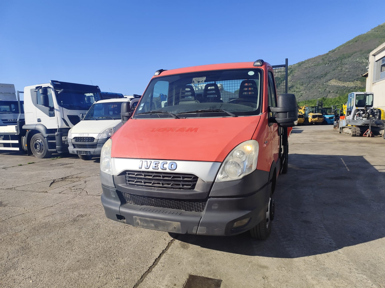 قلاب صغير IVECO DAILY 35C13: صور 25