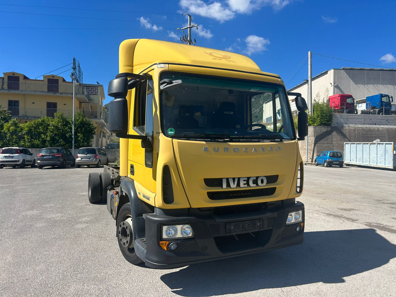 IVECO EUROCARGO 120E28P - الشاسيه شاحنة: صور 3 IVECO EUROCARGO 120E28P - الشاسيه شاحنة: صور 3