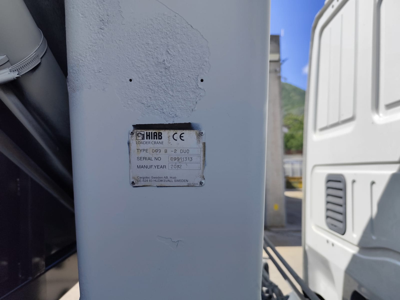 IVECO EUROCARGO 140-250 - شاحنة كرين: صور 3 IVECO EUROCARGO 140-250 - شاحنة كرين: صور 3