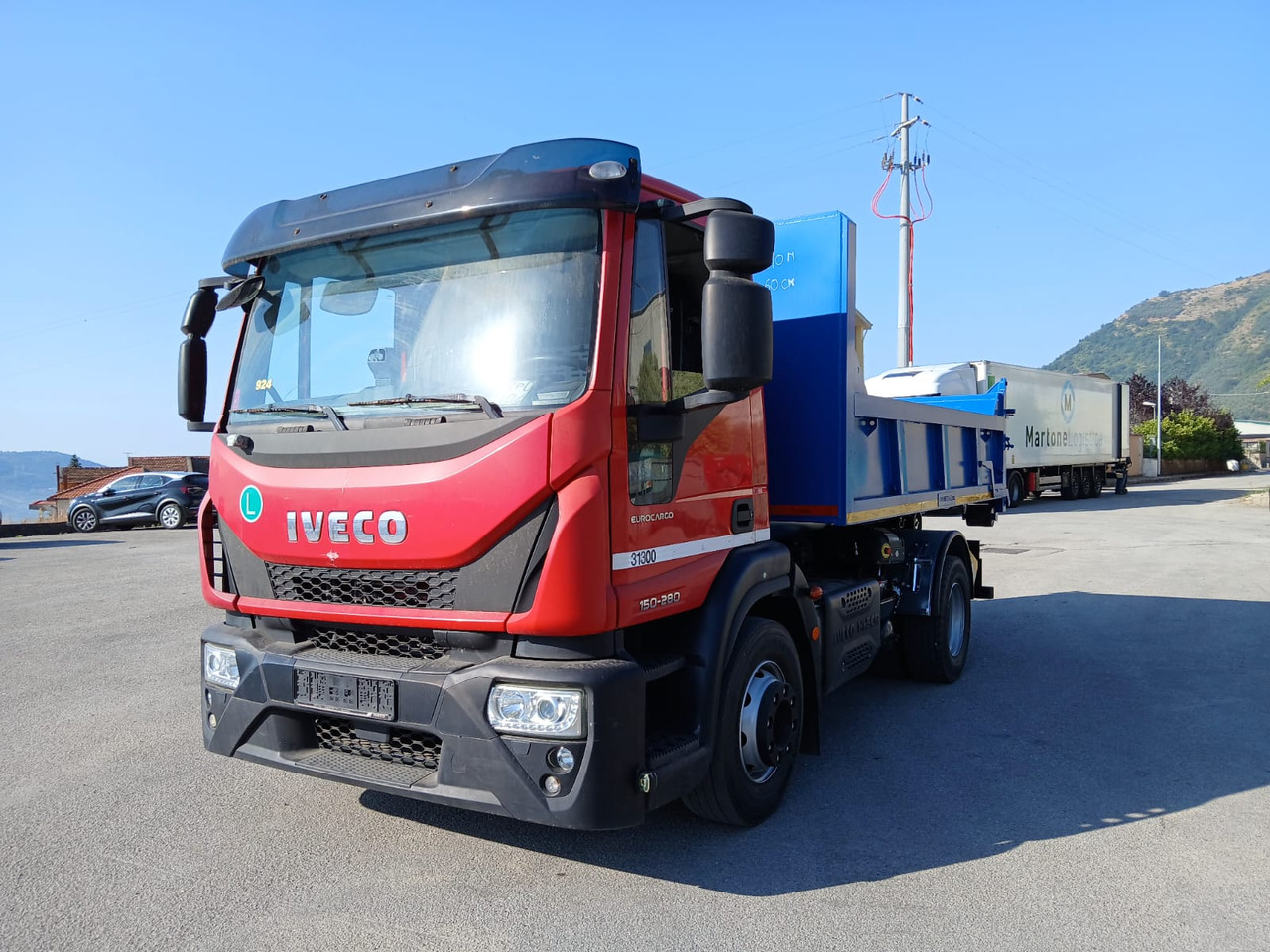 IVECO EUROCARGO 150-280 - شاحنة ذات الخطاف: صور 3 IVECO EUROCARGO 150-280 - شاحنة ذات الخطاف: صور 3