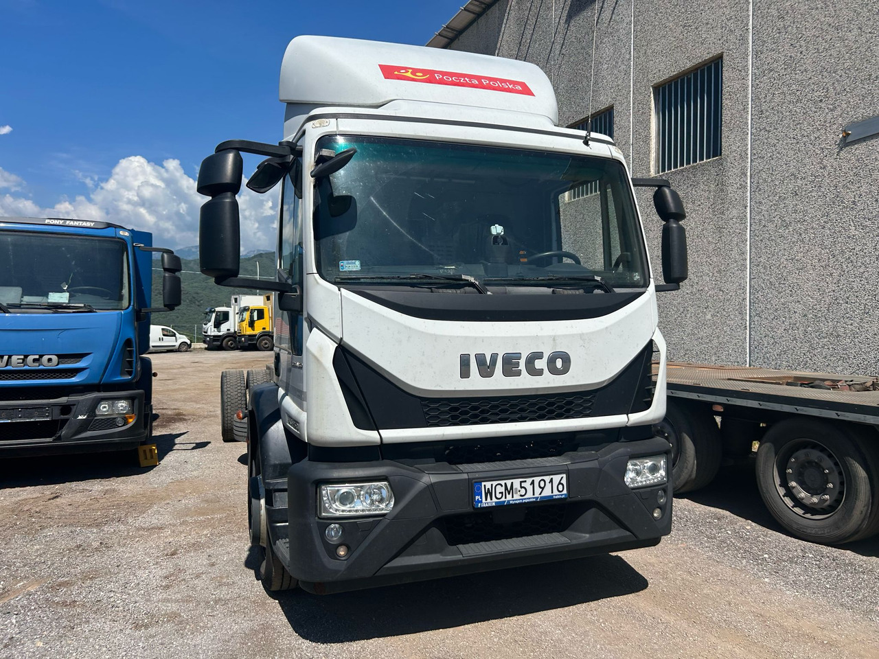 IVECO EUROCARGO 180-250 - الشاسيه شاحنة, شاحنة كرين: صور 4 IVECO EUROCARGO 180-250 - الشاسيه شاحنة, شاحنة كرين: صور 4