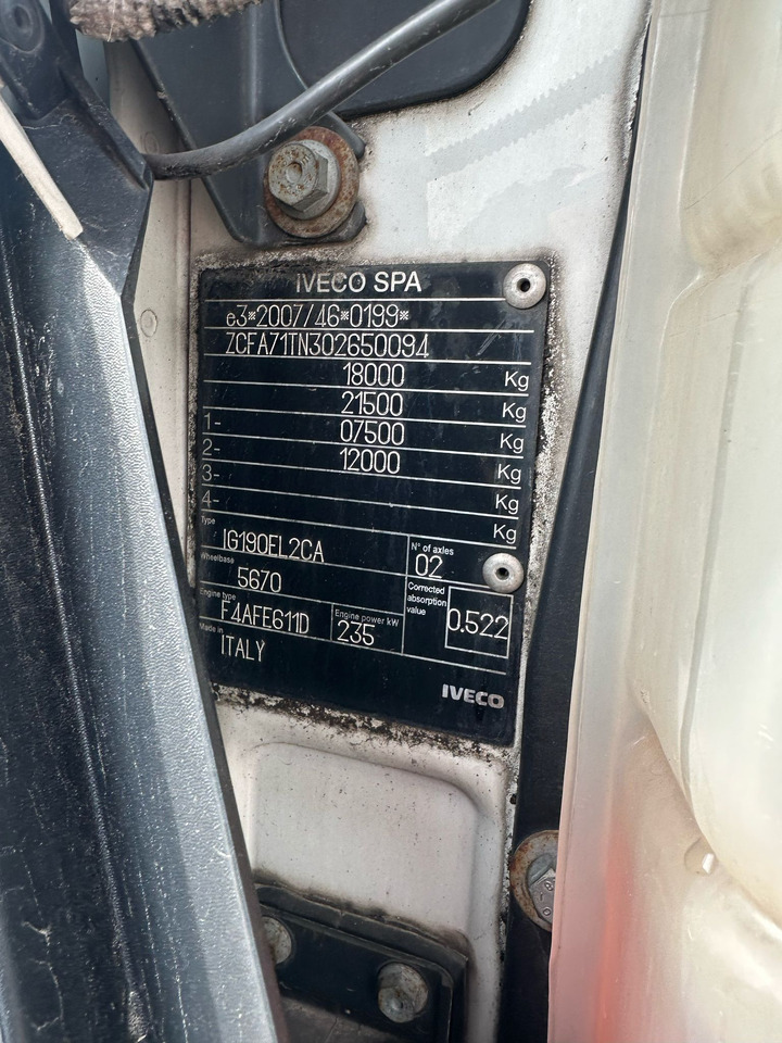 IVECO EUROCARGO 180-320 - الشاسيه شاحنة: صور 2 IVECO EUROCARGO 180-320 - الشاسيه شاحنة: صور 2