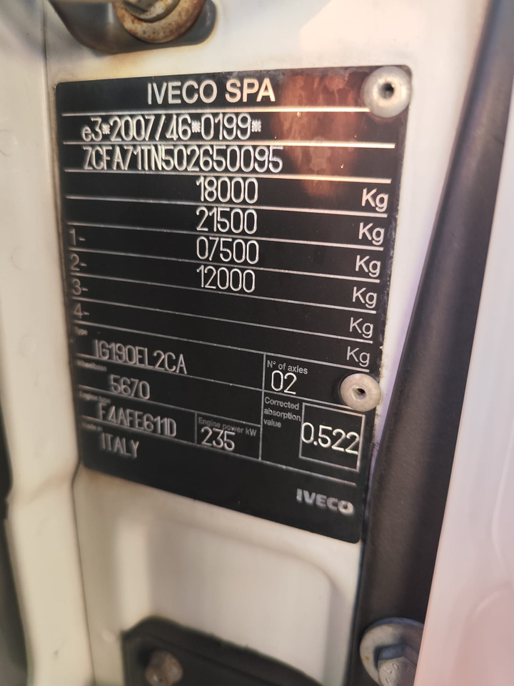 IVECO EUROCARGO 180-320 - الشاسيه شاحنة: صور 2 IVECO EUROCARGO 180-320 - الشاسيه شاحنة: صور 2