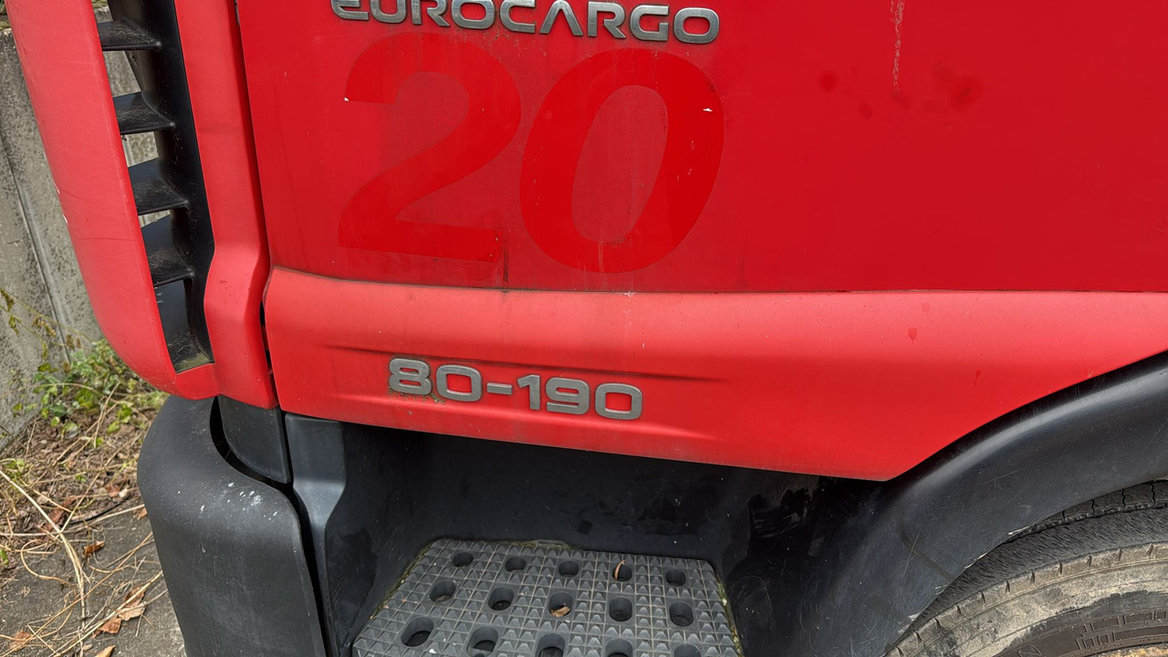 IVECO EUROCARGO 80-190 - الشاسيه شاحنة: صور 4 IVECO EUROCARGO 80-190 - الشاسيه شاحنة: صور 4