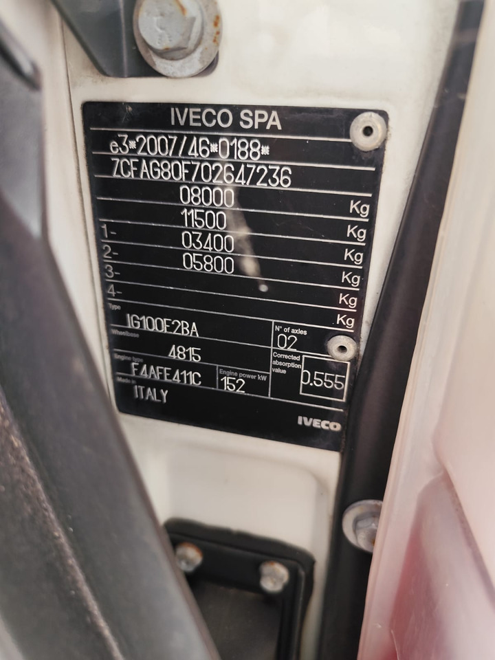 IVECO EUROCARGO 80-210 - شاحنة كرين: صور 2 IVECO EUROCARGO 80-210 - شاحنة كرين: صور 2