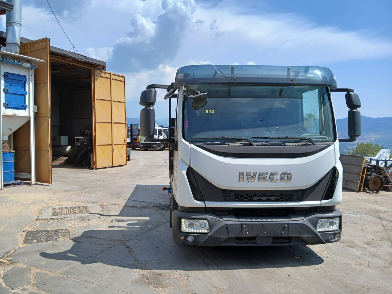 تأجير IVECO EUROCARGO 80-210 IVECO EUROCARGO 80-210: صور 15