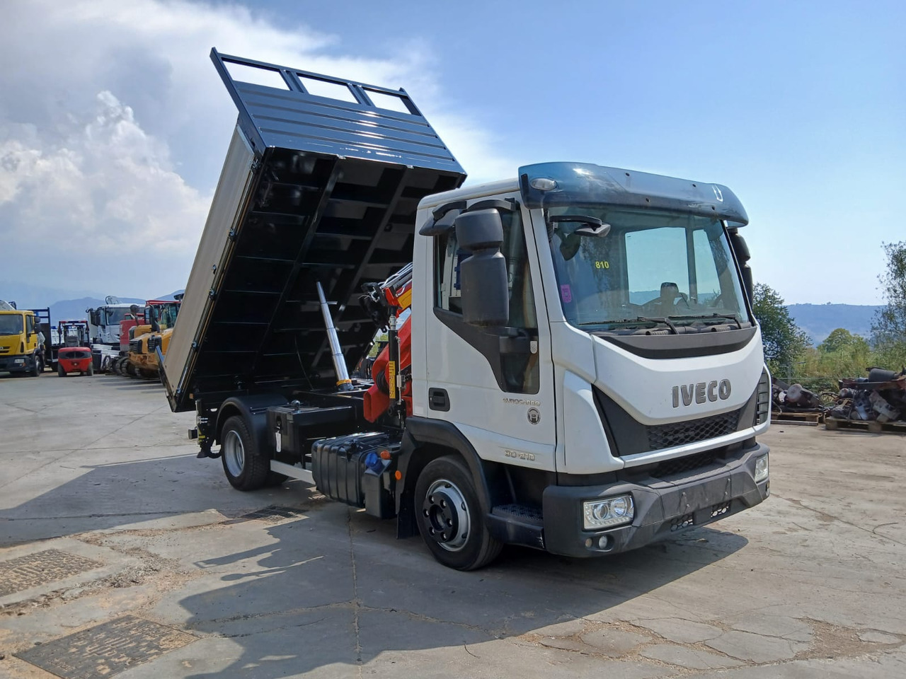 تأجير IVECO EUROCARGO 80-210 IVECO EUROCARGO 80-210: صور 42
