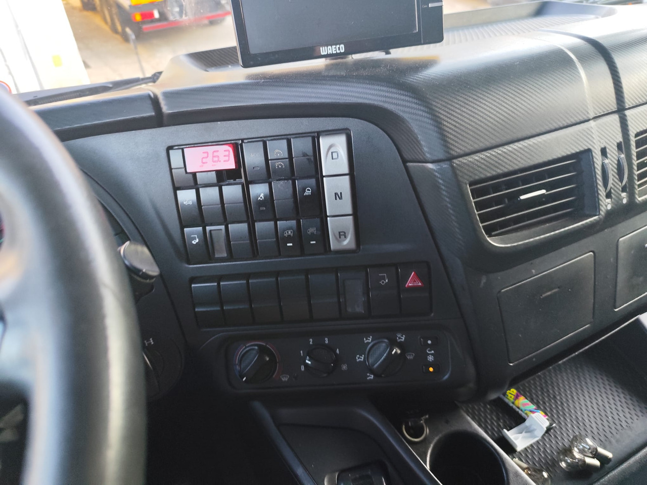 الشاسيه شاحنة IVECO STRALIS 190S31: صور 27