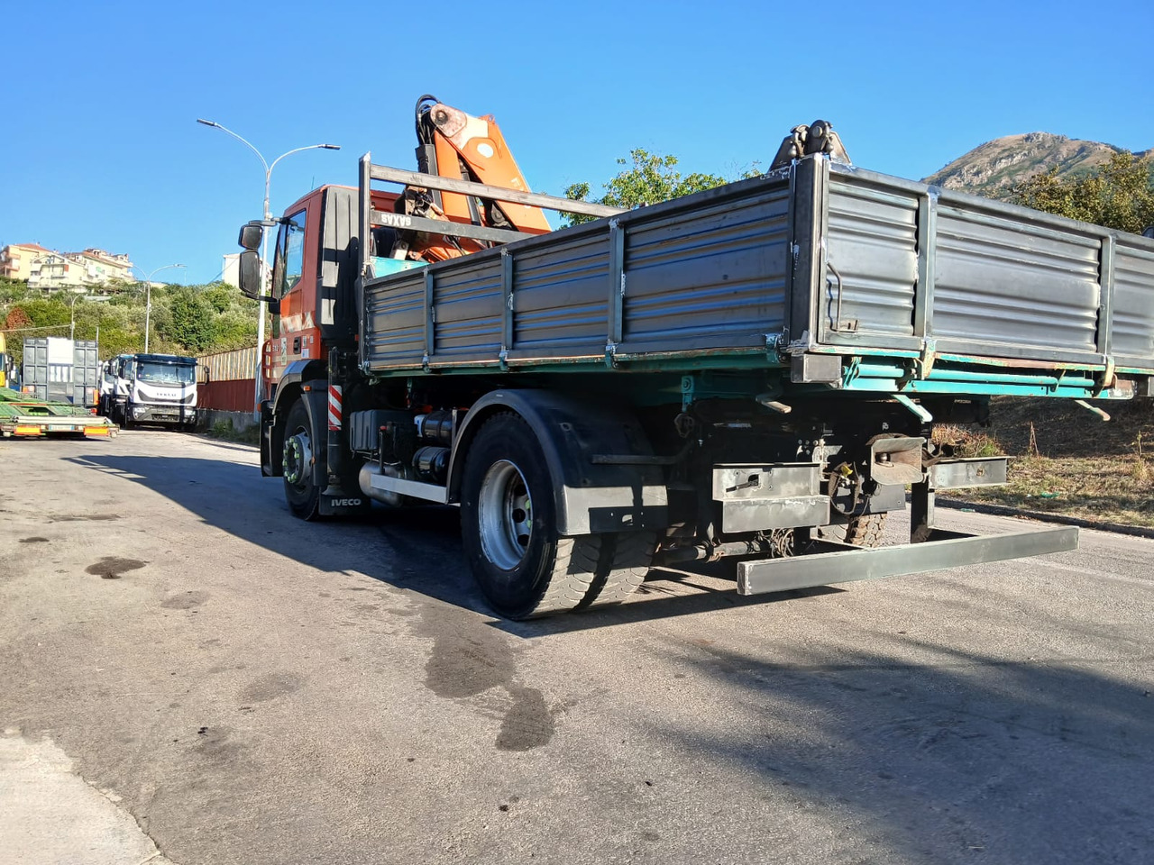 IVECO STRALIS 190S31 - شاحنة كرين: صور 5 IVECO STRALIS 190S31 - شاحنة كرين: صور 5