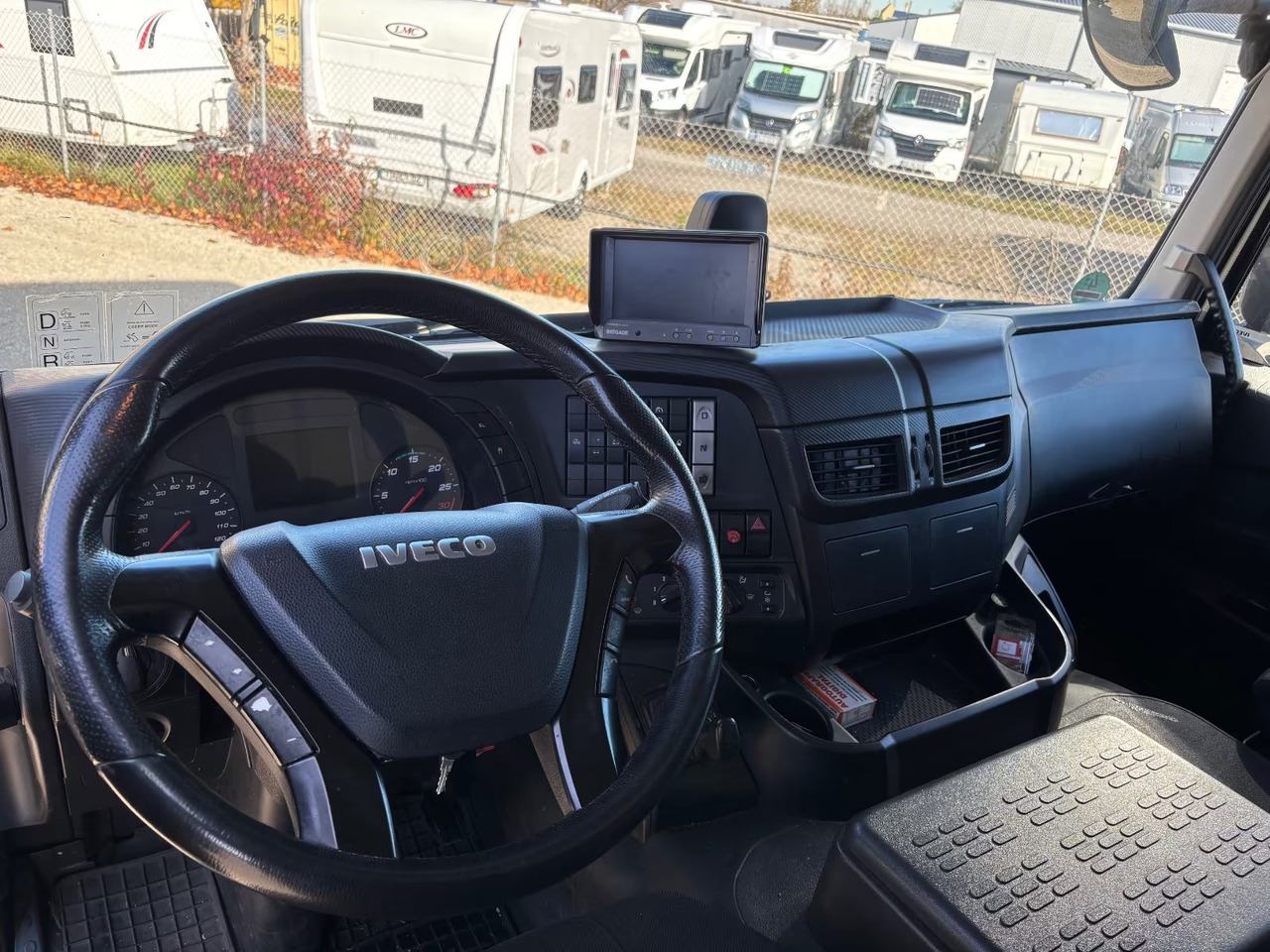 IVECO STRALIS 260S36 - بصندوق مغلق شاحنة: صور 3 IVECO STRALIS 260S36 - بصندوق مغلق شاحنة: صور 3