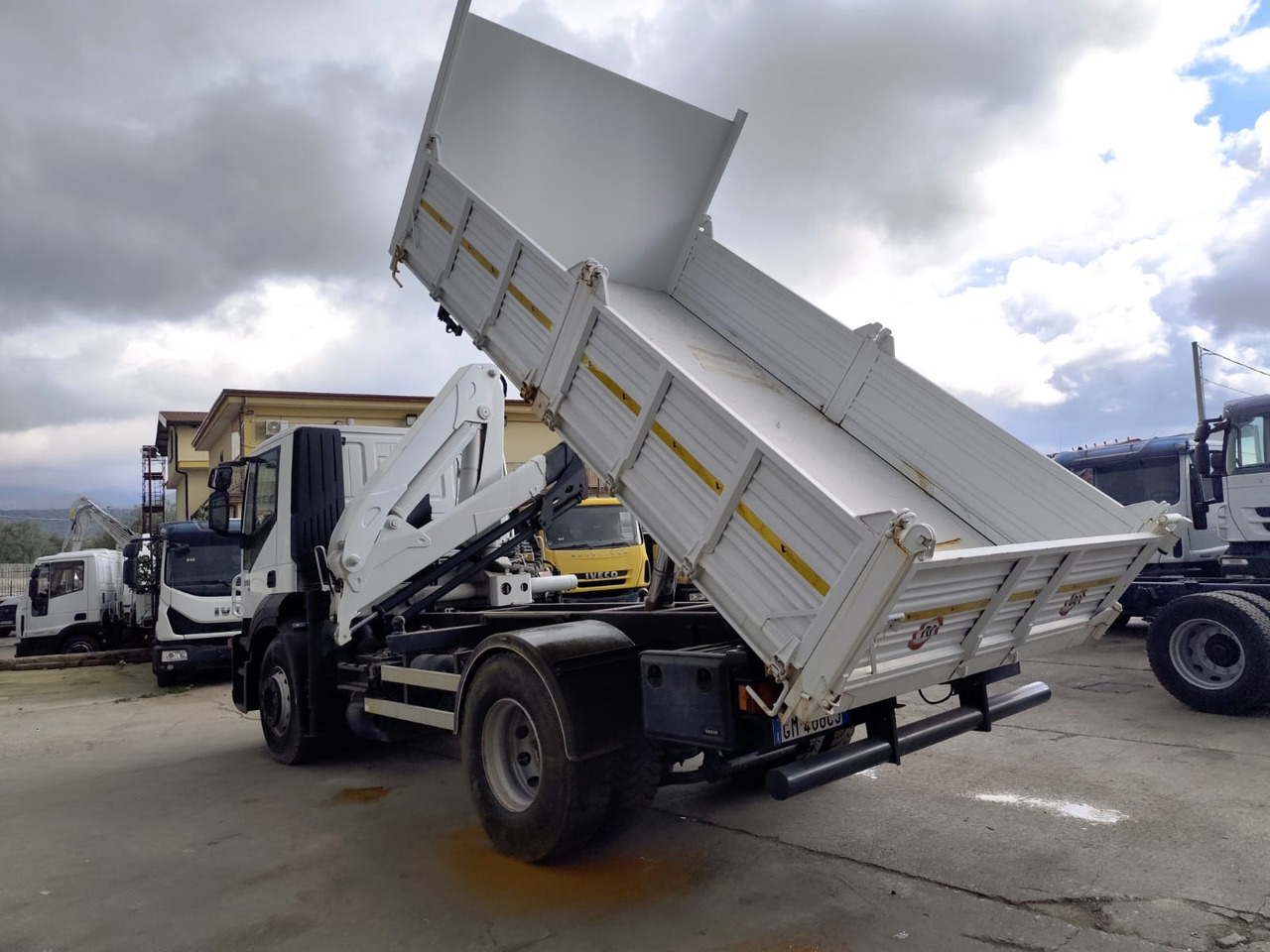 IVECO STRALIS AD 190S31P - شاحنة كرين, قلابات: صور 5 IVECO STRALIS AD 190S31P - شاحنة كرين, قلابات: صور 5