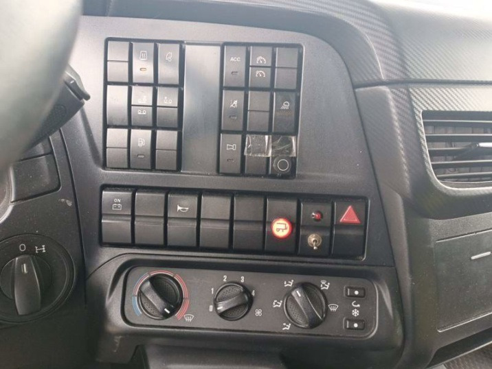 تأجير IVECO STRALIS AD 260S31 XP IVECO STRALIS AD 260S31 XP: صور 26