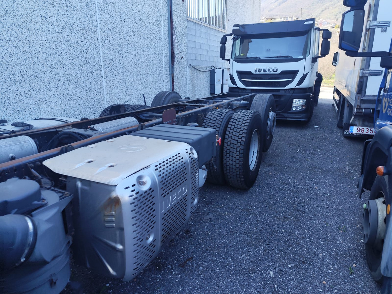 IVECO STRALIS AD 260S31 XP - الشاسيه شاحنة: صور 3 IVECO STRALIS AD 260S31 XP - الشاسيه شاحنة: صور 3