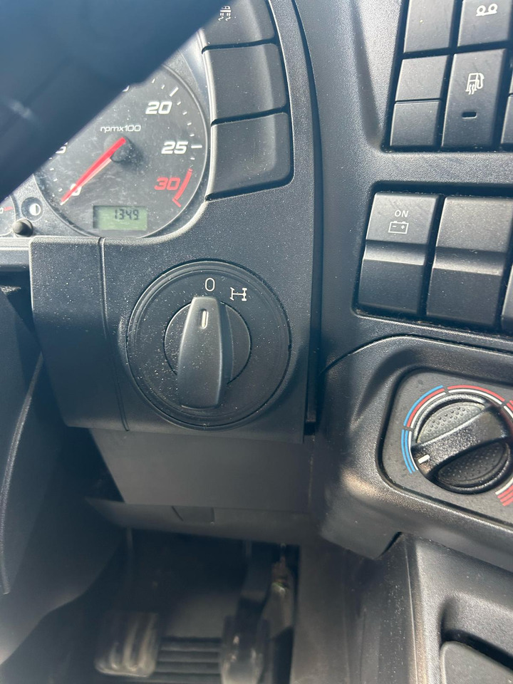 IVECO STRALIS AD 260S31 Y/P - الشاسيه شاحنة: صور 4 IVECO STRALIS AD 260S31 Y/P - الشاسيه شاحنة: صور 4