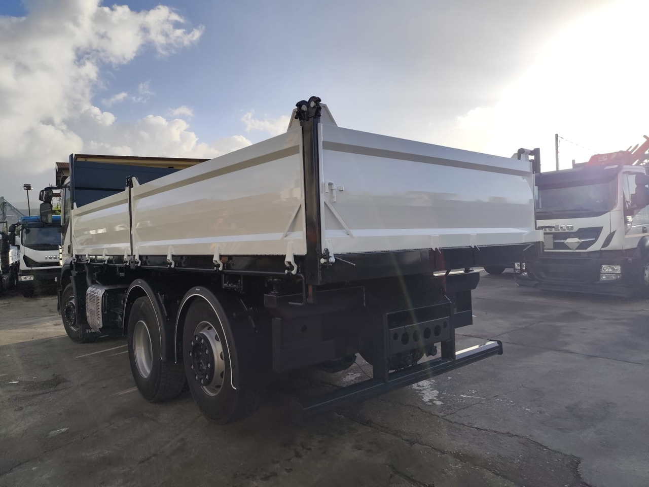 IVECO STRALIS AD 260S31 - قلابات: صور 2 IVECO STRALIS AD 260S31 - قلابات: صور 2