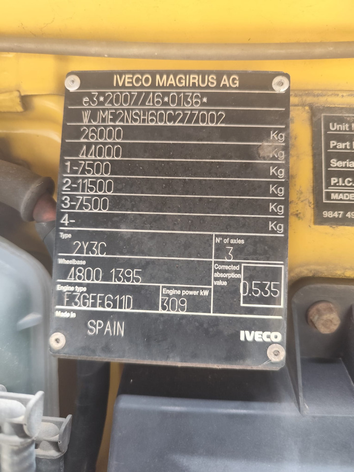 IVECO STRALIS AS 260S42 - شاحنات مسطحة: صور 2 IVECO STRALIS AS 260S42 - شاحنات مسطحة: صور 2