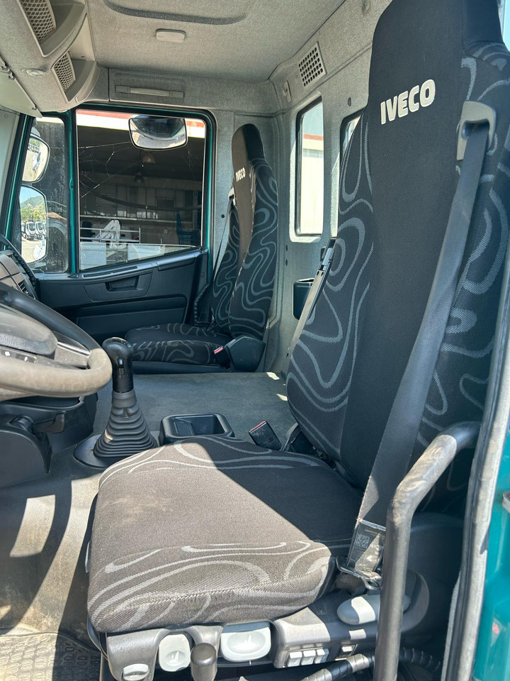 تأجير IVECO TRAKKER 190T41 IVECO TRAKKER 190T41: صور 25