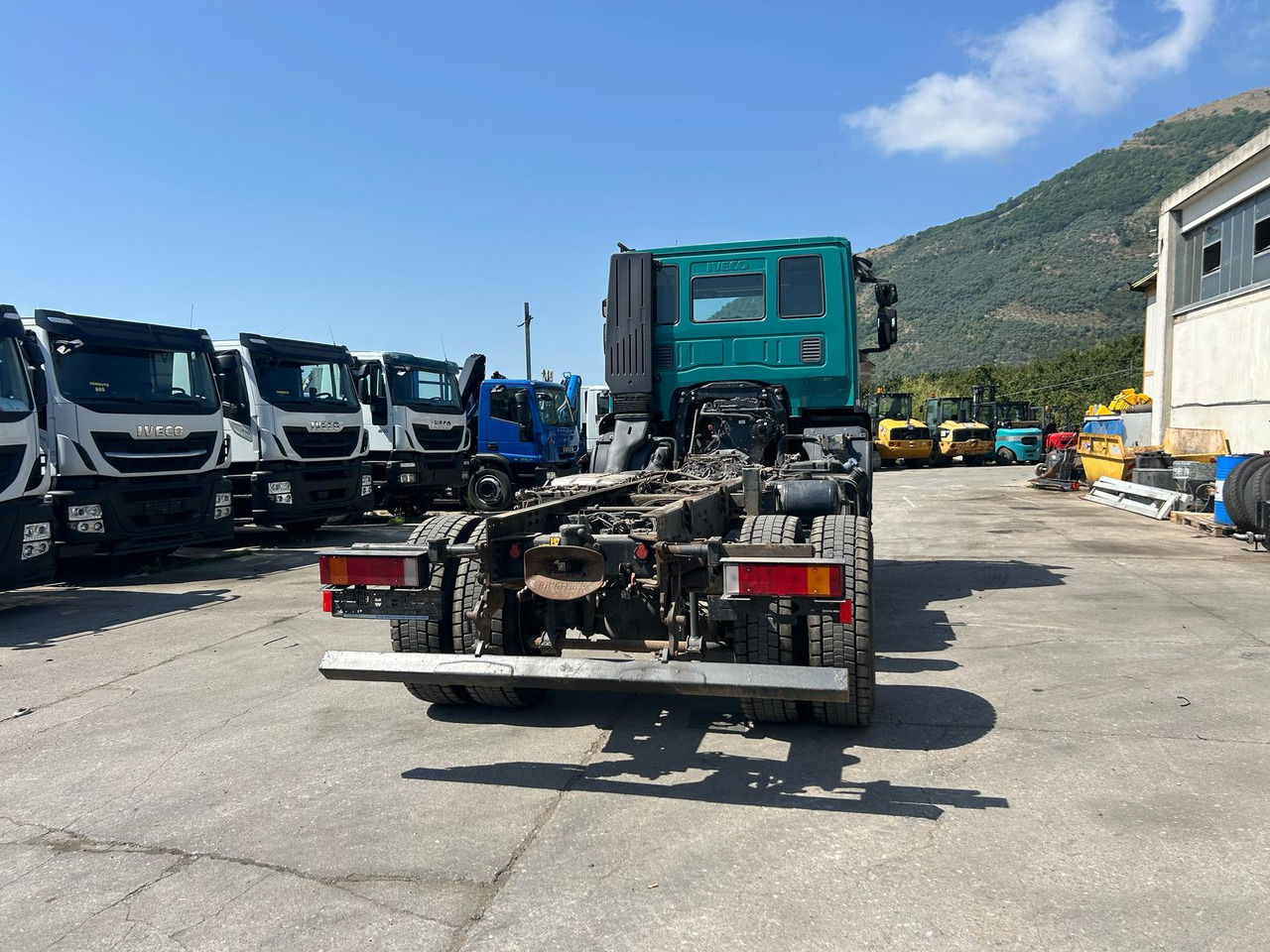 تأجير IVECO TRAKKER 190T41 IVECO TRAKKER 190T41: صور 14