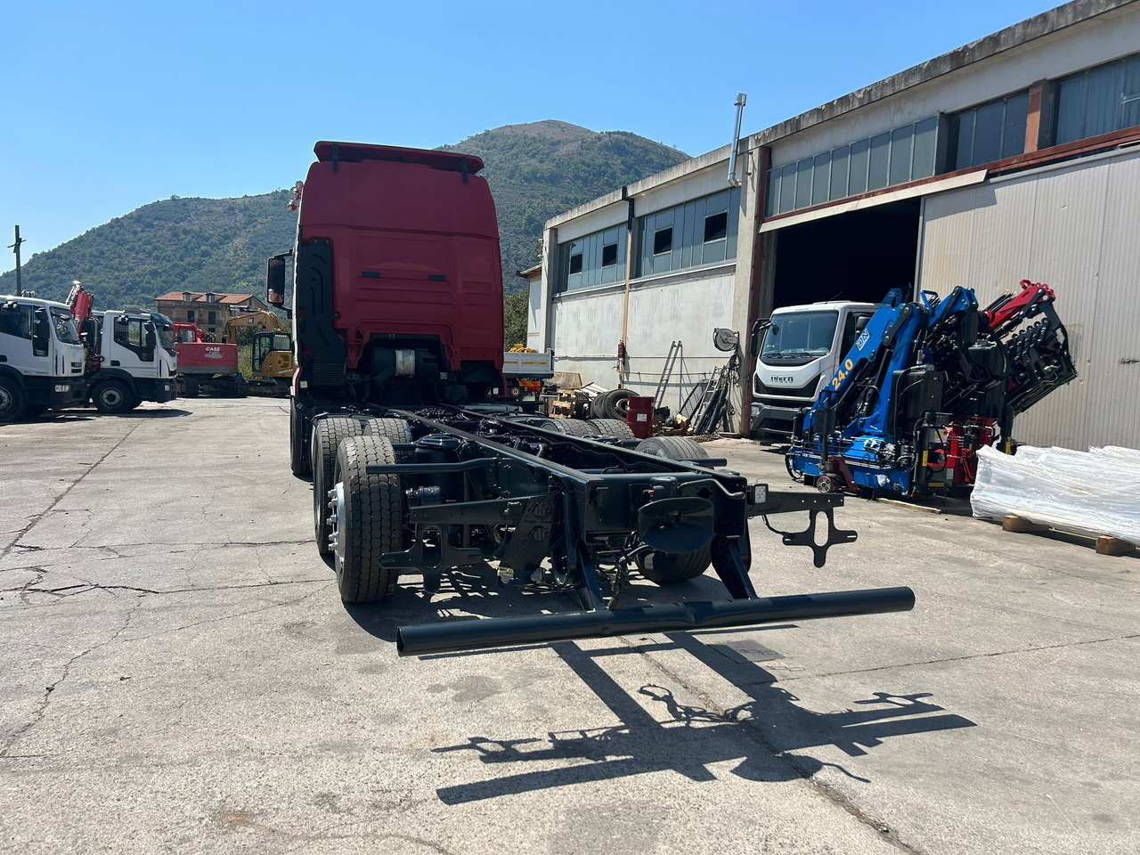 شاحنات مسطحة MAN TGX 26.440: صور 18