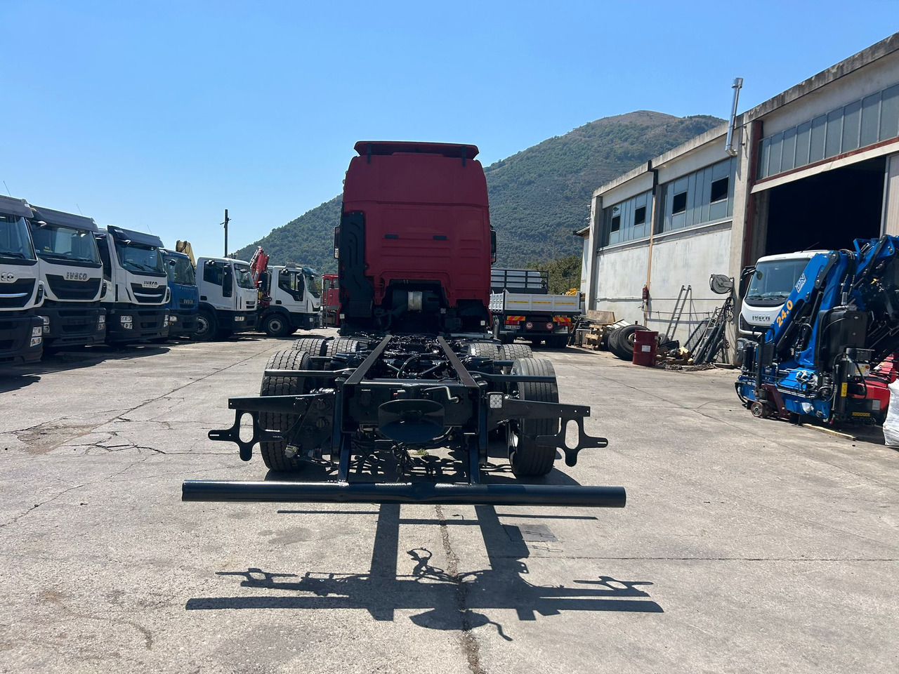 شاحنات مسطحة MAN TGX 26.440: صور 17